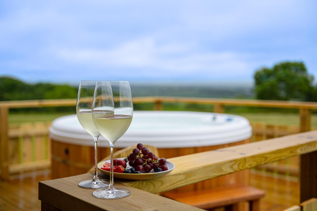 Luxury Log Cabin With A Hot Tub Stone  Ngoại thất bức ảnh